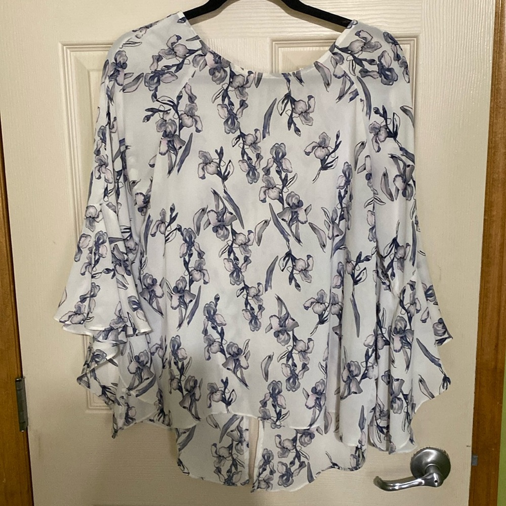 Spicy surgar blouse amazing sleeves and back love the colours